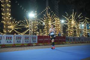 BIB: 100
                            <button type="button" onclick="openModal(21551424)" class="btn btn-primary btn-sm float-right btn-popup" data-toggle="modal" data-target=".modal-high-quality">
                        <i class="fas fa-shopping-cart"></i> Add to Cart
                    </button>
                                            <button type="button" onclick="isThisMe(21551424, true)" class="btn btn-success btn-sm float-right btn-popup btn-isme hidden" data-toggle="tooltip" data-placement="bottom" title="นี่คือรูปของคุณใช่ไหม คลิกที่นี่เพื่อเอาเข้าอัลบั้ม">
                        <i class="fas fa-plus"></i> Add to album
                    </button>
                    <button type="button" onclick="isThisMe(21551424, false)" class="btn btn-warning btn-sm float-right btn-popup btn-isnotme hidden">
                        <i class="fas fa-ban"></i> Remove from album
                    </button>